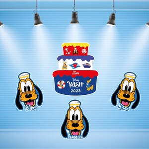 May include: A blue and red cake with a nautical theme, featuring a Mickey Mouse character and the text "Disney Wish 2023". Three Goofy characters are also shown, each with a different name: "Mom", "Dad", and "Isabella".
