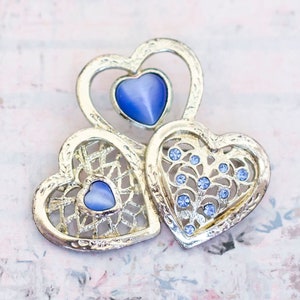 Vintage Silver Tone Triple Heart Cobalt Blue Brooch by KC - BB18