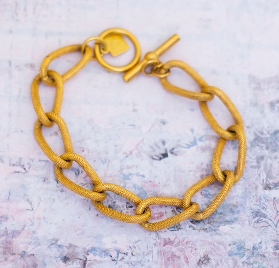 Vintage Simplistic Larger Chains Gold Tone Bracele