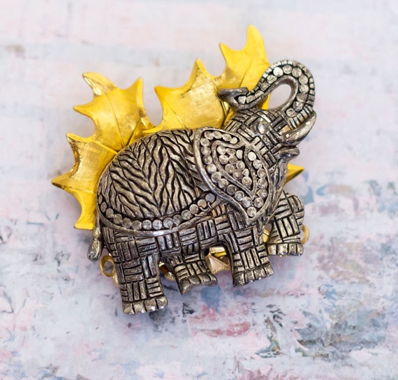 Vintage Elephant Festival Silver Tone Brooch - BB… - image 1