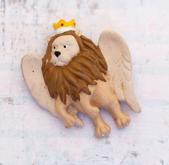 Vintage King Griffin Winged Lion Mythical Fantasy… - image 1