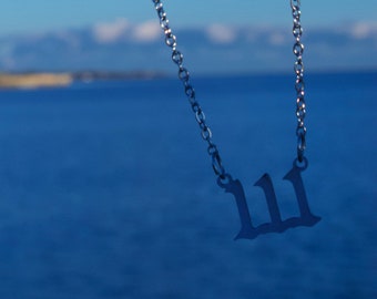 El collar del número del ángel