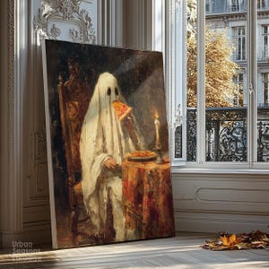 Arte mural de fantasmas comiendo pizza, pintura al óleo vintage de Halloween, impresión gótica espeluznante, decoración de cocina humorística y de brujas, obra de arte espeluznante y tierna.