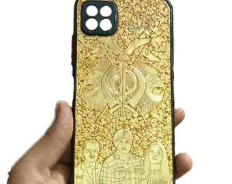 Gold Handmade Mobile Covers , Hand Engraved Customized Luxury phone Cases , Waterproof and Scratch Proof Luxury iPhone Covers Silver