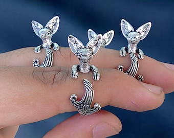 Baby Kangaroo Ring: Adjustable Silver Tone Animal Ring