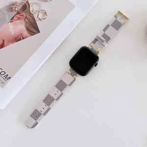 Custom Black Louis Vuitton Apple Watch Band Series 8 7 6 5 4 3 2 1 SE