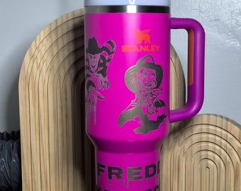 Freddy Tumbler - 40 oz graviert