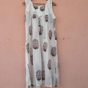 Organic Cotton Victorian Nightgown: Sleeveless Sleepwear & Beach Gown