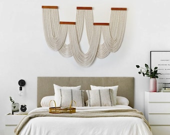 Handwoven Boho Chic Wall Hanging - Textured Fiber Art Décor - Modern Home Accent