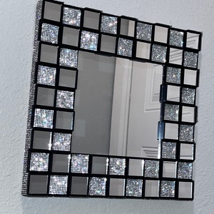 Diamond/Mirror checkerboard Wall accent