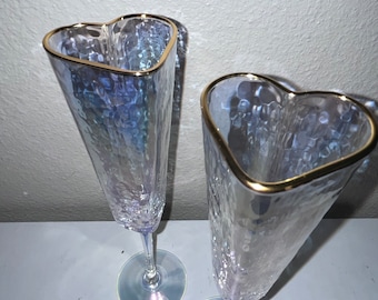One Heart shaped irredescent wine glass
