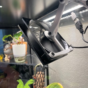 Magnetic Fan Mount 120mm for Ikea Greenhouse Cabinet image 2