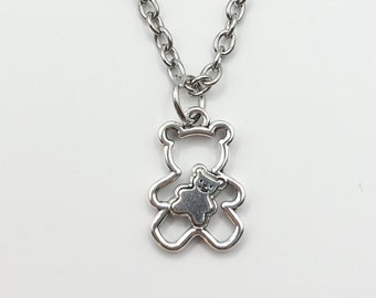 Collier Teddybear fait à la main - acier inoxydable - kidcore, mignon, kawaii, cottagecore, artsy, 00s, fairycore, fée