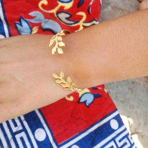 Gold Leaf Bangle,Gold Bracelet Adjustable Bracelets,Cuff Open Carved Bracelets,Comfort Fit Wedding Cuff,goddess jewellery,Wrap perfect gift
