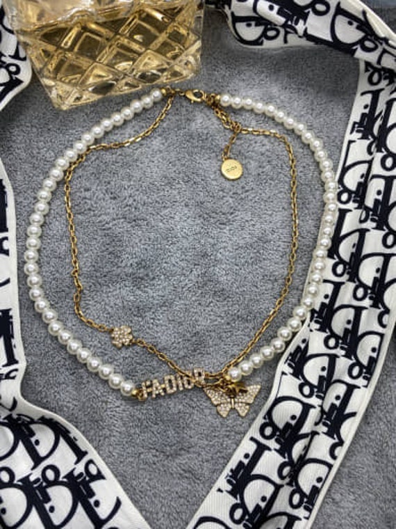 Vintage glass bead necklace Dior Gem