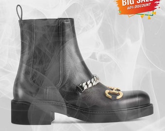 Women's Chelsea boot with chain - Unisex  For Men And Women