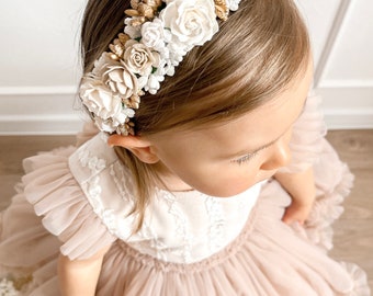 Flower wreath with white, beige and gold, first communion wreath