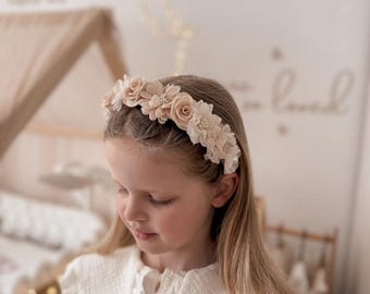 Flower wreath with white, beige and gold, first communion wreath