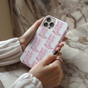 Pink Cowboy Boots Phone Case Cowgirl Phone Case Pink White Western Iphone Case Cute Aesthetic iPhone 15 14 13 12 11 Pro Max Plus Galaxy