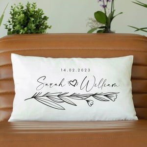 Personalized Wedding Pillow, Wedding Gift, Custom Couple Pillow, Custom Pillow, Engagement Gift for Couples, Newlywed Pillow, Couple Gifts