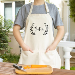 Custom Name Apron, Personalized Apron, Name Apron, Custom Apron, Personalized Apron For Women, Apron With Pockets, BBQ Apron, Grill Apron