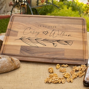 Couple Cutting Board, Personalized Wedding Gifts, Custom Cutting Board, Newlywed Gift, Bridal Shower Gift, Engagement Gift, Cheese Board