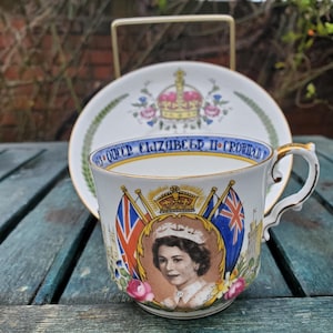 Vintage Aynsley Coronation 1953 Queen Elizabeth II Cup Saucer