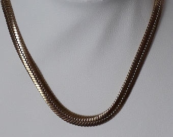Vintage gold tone flat link necklace