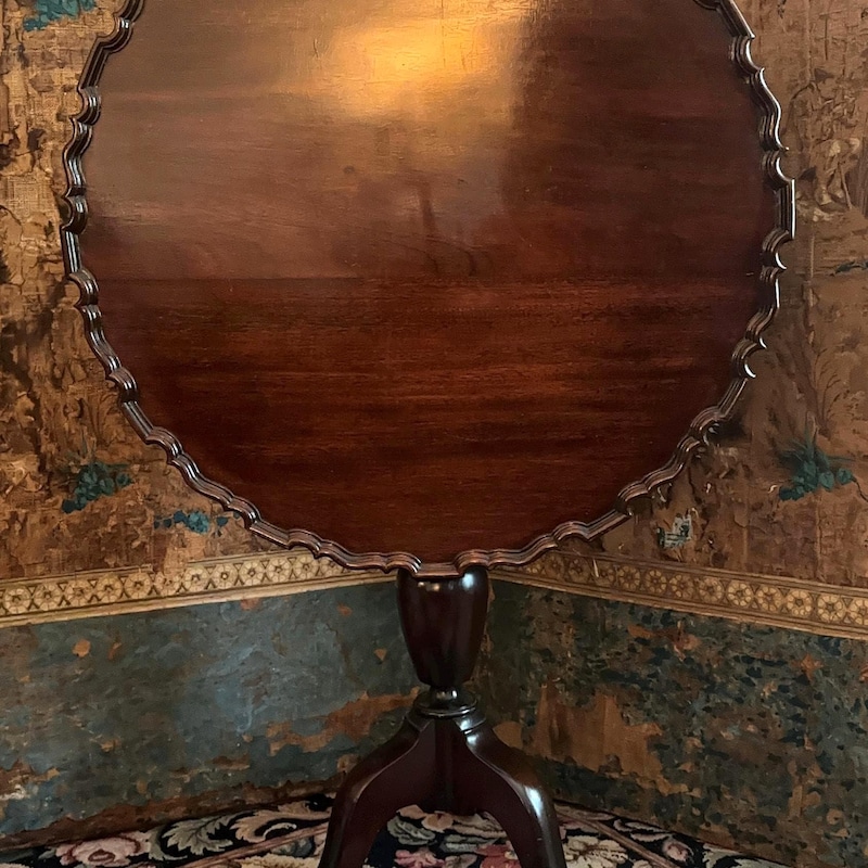 Pie Crust Table - Etsy