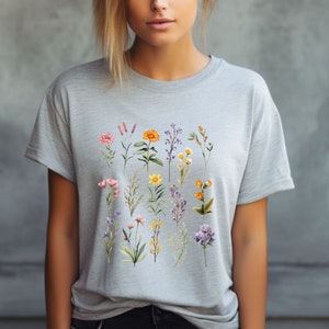 Wildblumen T-Shirt für Damen Botanisches Shirt mit gepressten Blumen Heather Grey