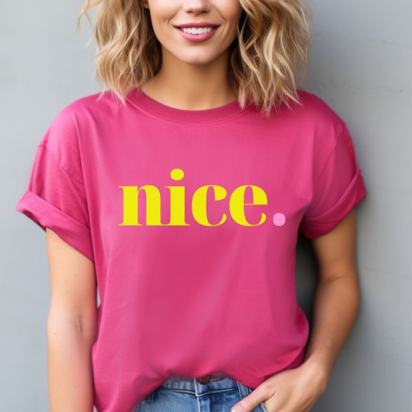 Camiseta con eslogan bonito y minimalista