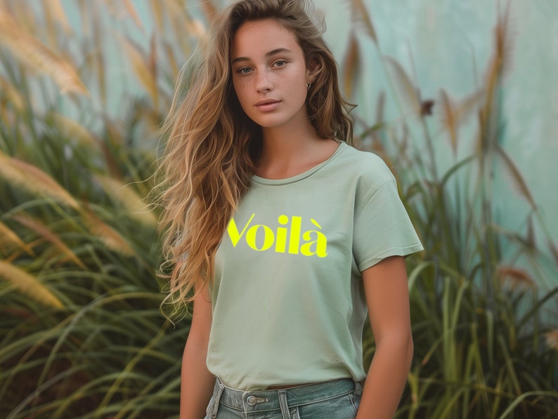 Voilà T-Shirt, französischer Slogan T-Shirt, Geschenk für Frankreichliebhaber Light Green