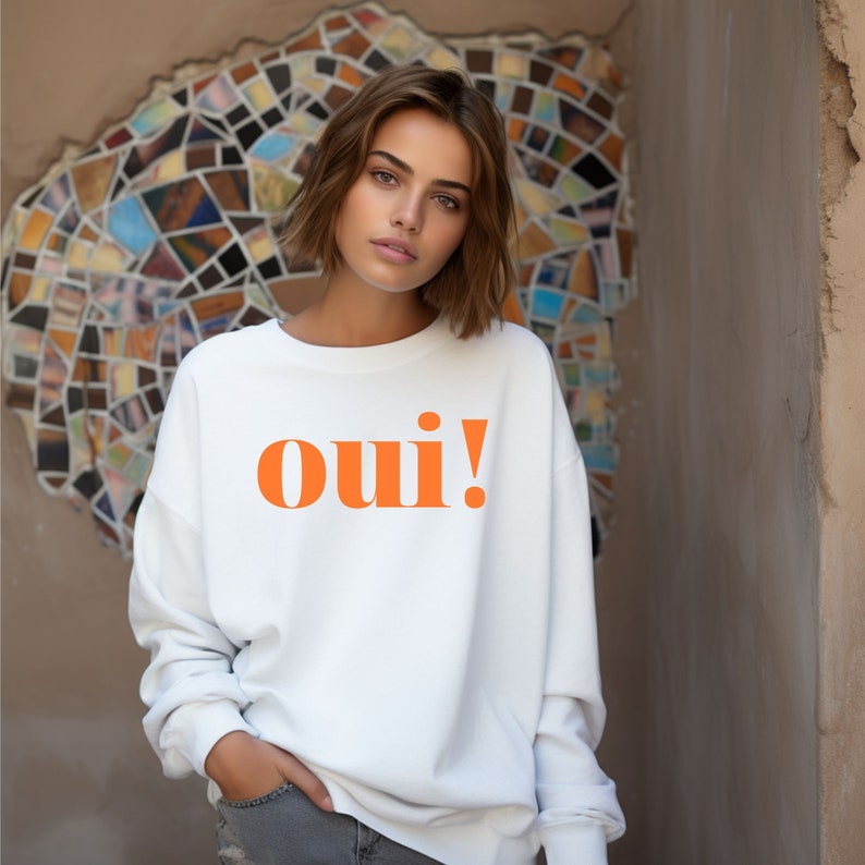 Trendy Sweatshirt, Ja-Sager, Oui Shirt, Paris Geschenk, Frankreich Liebhaber, Urlaubsmode, französisches Geschenk White