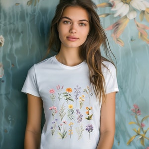 Wildblumen T-Shirt für Damen Botanisches Shirt mit gepressten Blumen Bild 2