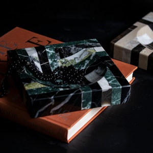 Marmeren blokschaal, opvangschaal, groen marmeren decoratieve kom, marmeren dienblad, esthetische kamerdecoratie, marmeren huisdecor, fruitschalen, schaal