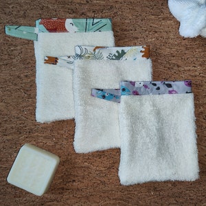 Gant de toilette enfant BIO, gants d'apprentissage, débarbouillette bambou  Oeko-tex : : Produits Handmade