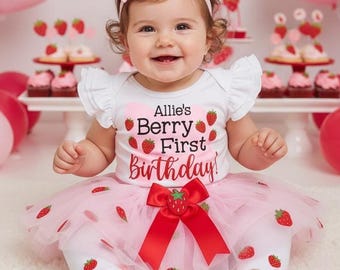 Traje de primer cumpleaños de fresa en rosa y rojo con zapatos de fresa: cumpleaños de verano, niña dulce de un cumpleaños, primer cumpleaños de fresa