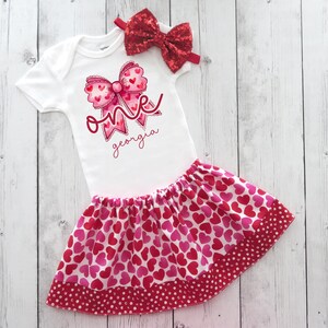 Traje de primer cumpleaños para San Valentín con lazo de coqueta: traje de primer cumpleaños para niña, niña de cumpleaños rosa y rojo, cumpleaños de San Valentín, pequeña novia