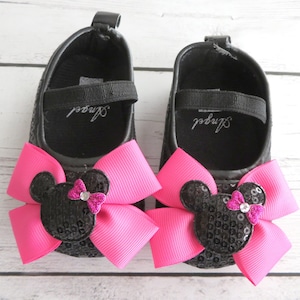 SALE - Pink and Black Minnie Mouse Shoes - first birthday shoes, first walkers, mocassins, black glitter shoes, minnie mouse pink crib shoes