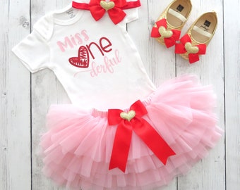 Valentines Day First Birthday Outfit for baby girl with pink and red tutu bloomers - miss ONEderful birthday, sweetheart 1st birthday dress