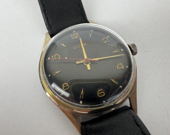 Vintage 1950s Swiss Men's Watch DOXA S.A. 1147 Antimagnetic Wrist