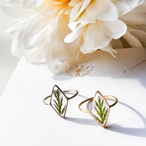 Handmade US 7 Real Fern Leaf Ring, Dried Pressed Leaves Ring, Green Leaf Rhombus Resin Ring, Natural Jewelry, Christmas Anniversary Gift