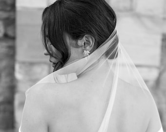 WREN WEDDING VEIL | Single Tier Veil, Minimal Veil