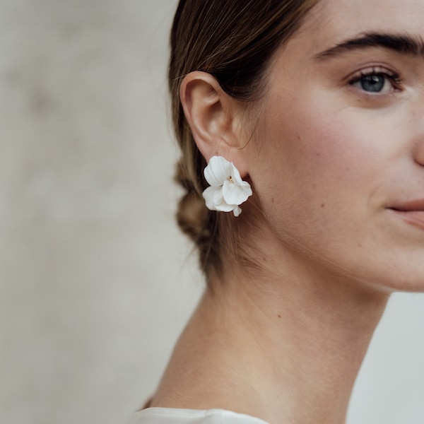 EMMA STUD | Bridal Earrings, Porcelain Flower Earrings