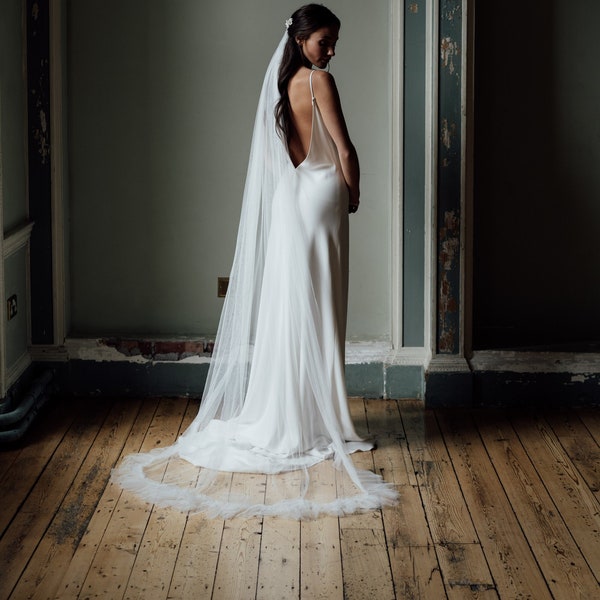 PIPPA VEIL | Ruffle Edge Veil, Ruffle Veil, Modern Bridal Veil