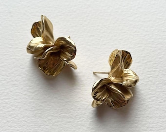 Emma Stud Earrings 18ct Gold