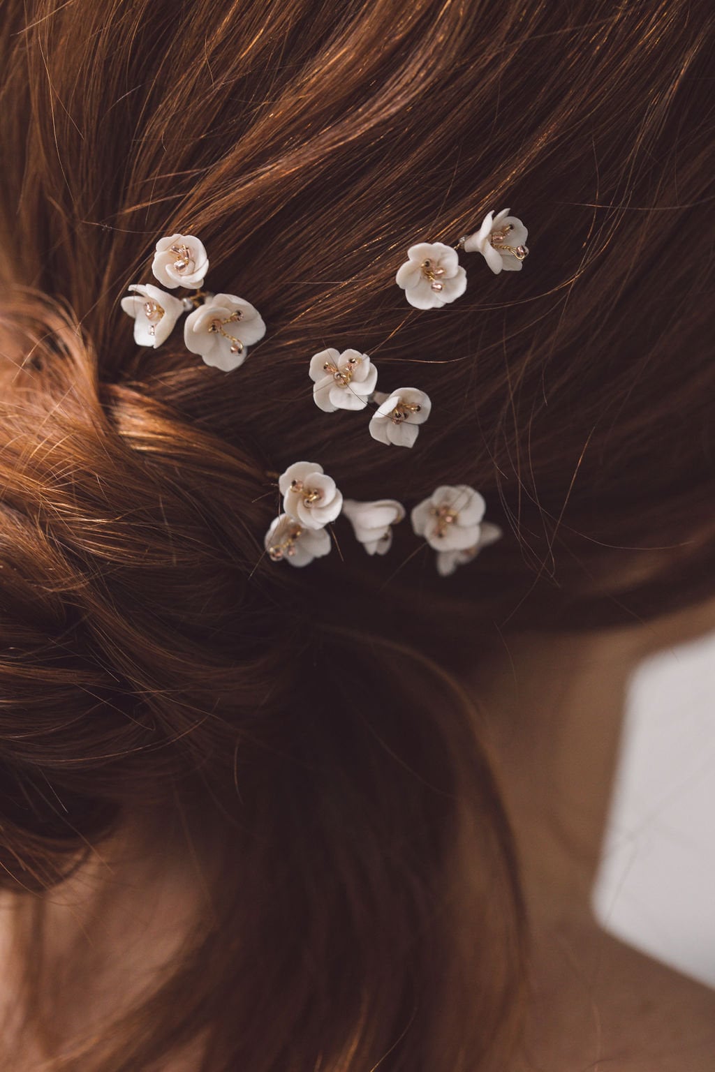Porcelain Flower Hairpins White Floral Hair Pins Clips For Brides Bridesmaids Head Pieces Wedding Accessories Bridal Jewelry