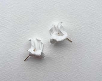 Emma Mini Stud earrings | Floral wedding earrings