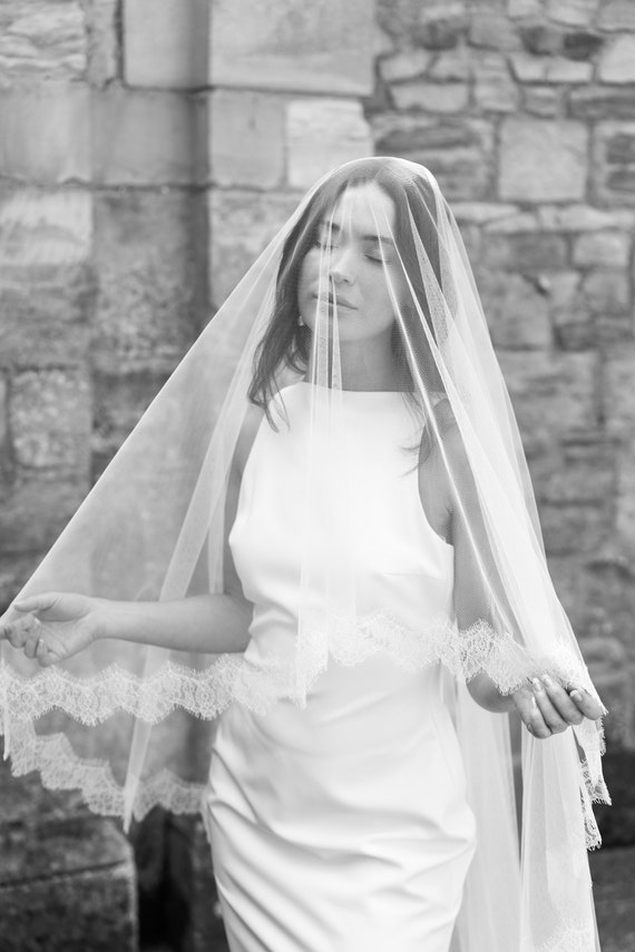 GIGI LACE VEIL | Chantilly Lace Two-tier Wedding Veil - Etsy display picture 1