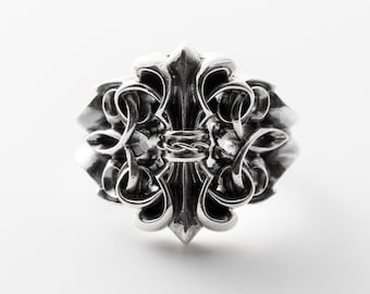 Fleur De Lis Ring Silver. Unisex Statement Ring. Gift for Him Her